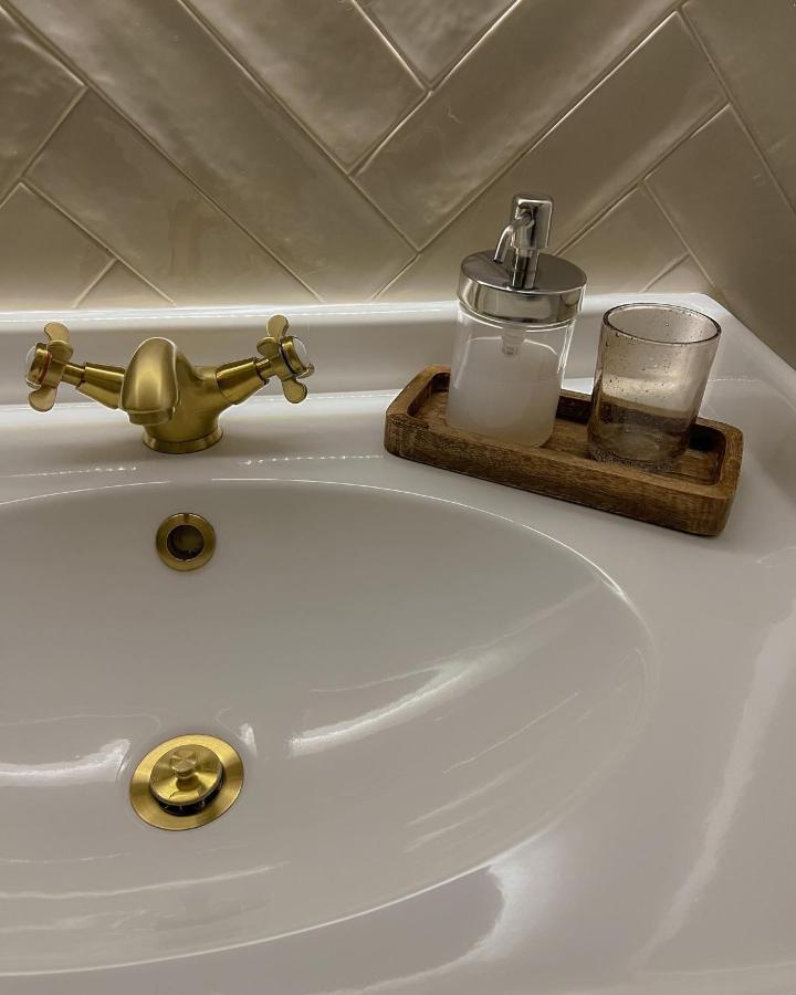 Romantic Apartment In The City Centre Banska Stiavnica Ngoại thất bức ảnh